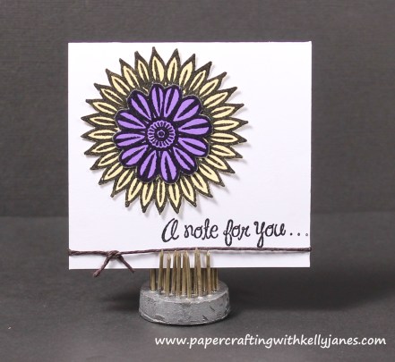 papercraftingwithkellyjanes.com